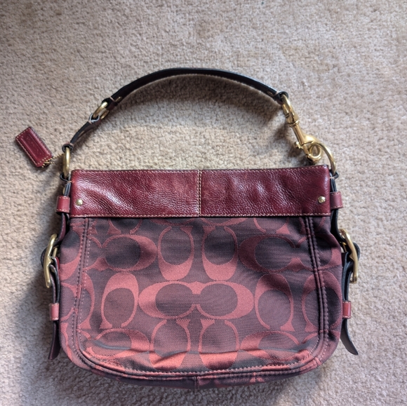 Coach Signature Zoe Bag - Picture 2 of 9